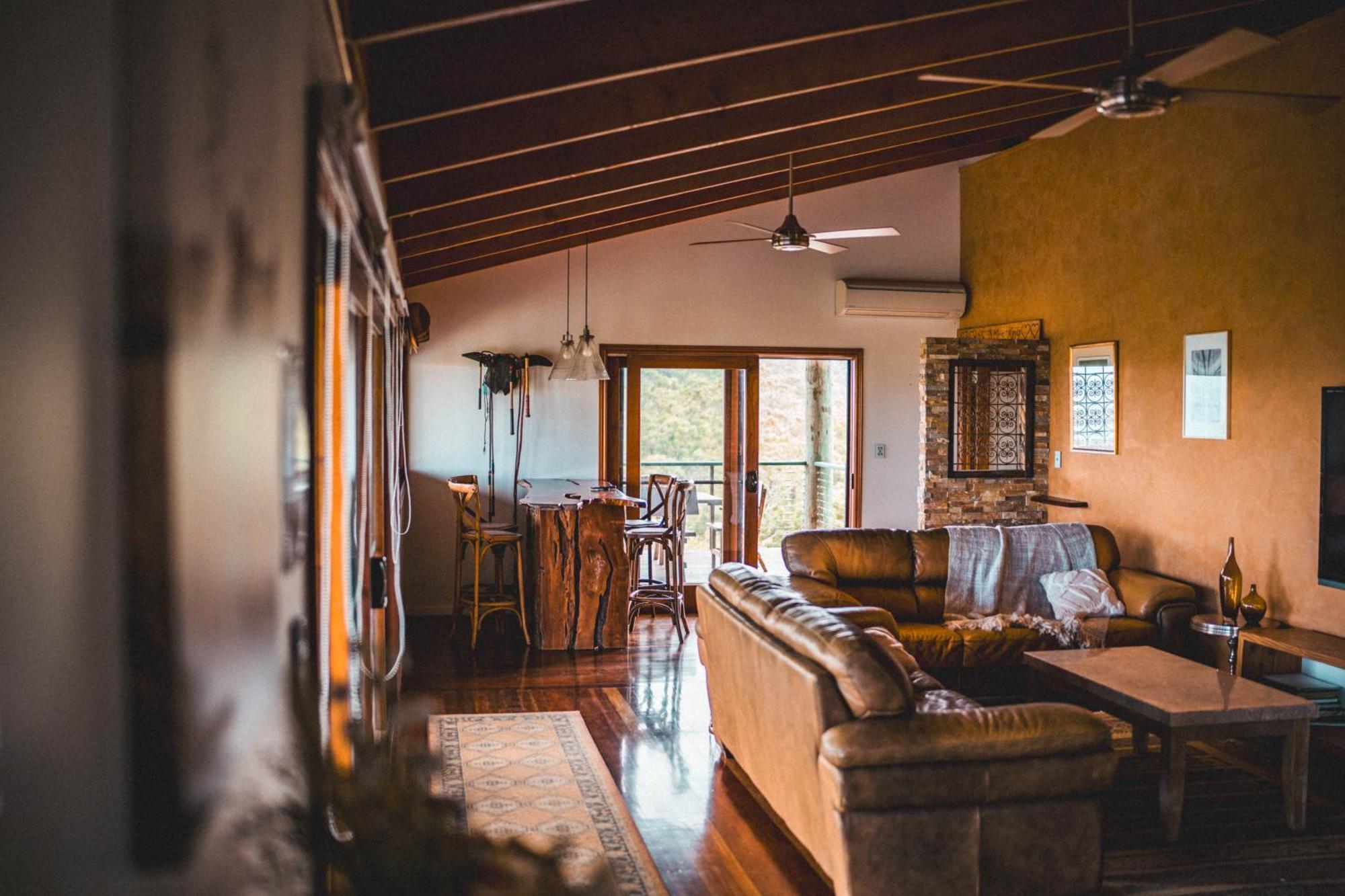 Luxurious Hinterland Retreat Heated Pool Gold Coast Hinterland Near Lamington National Park & O'reilly's Valley Vineyard *
