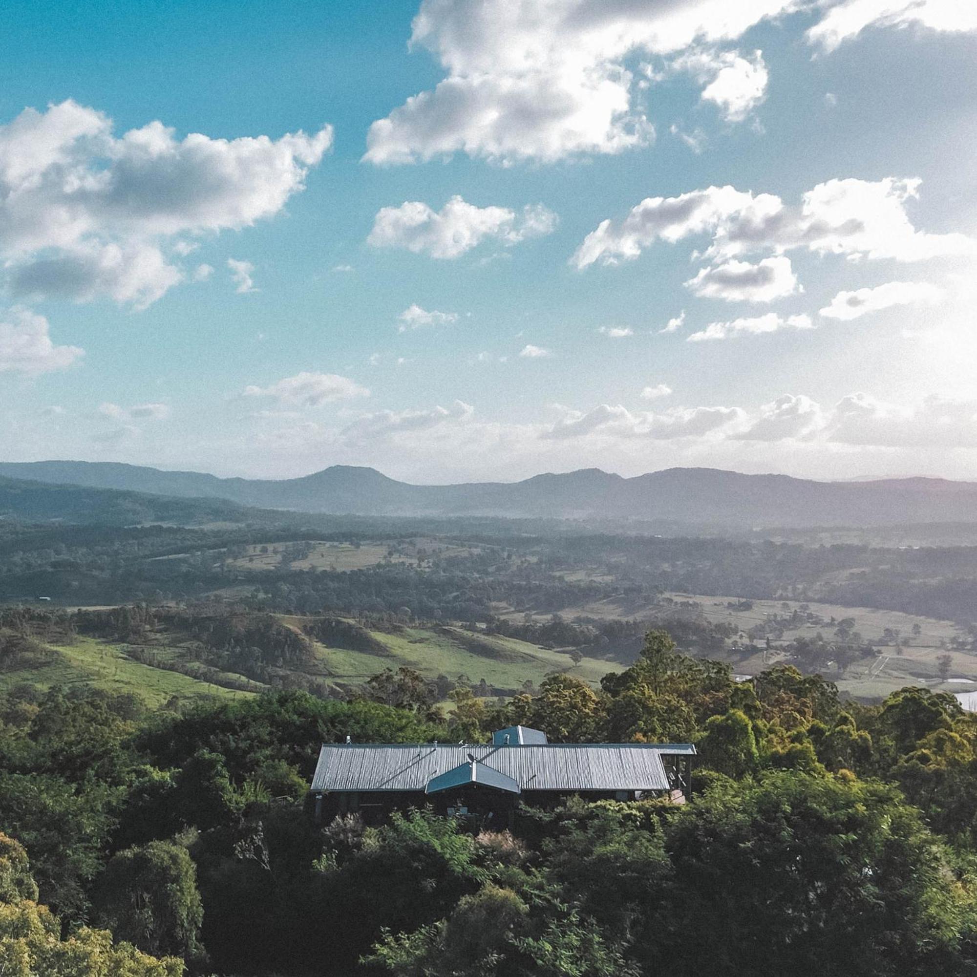 Luxurious Hinterland Retreat Heated Pool Gold Coast Hinterland Near Lamington National Park & O'reilly's Valley Vineyard Holiday home *