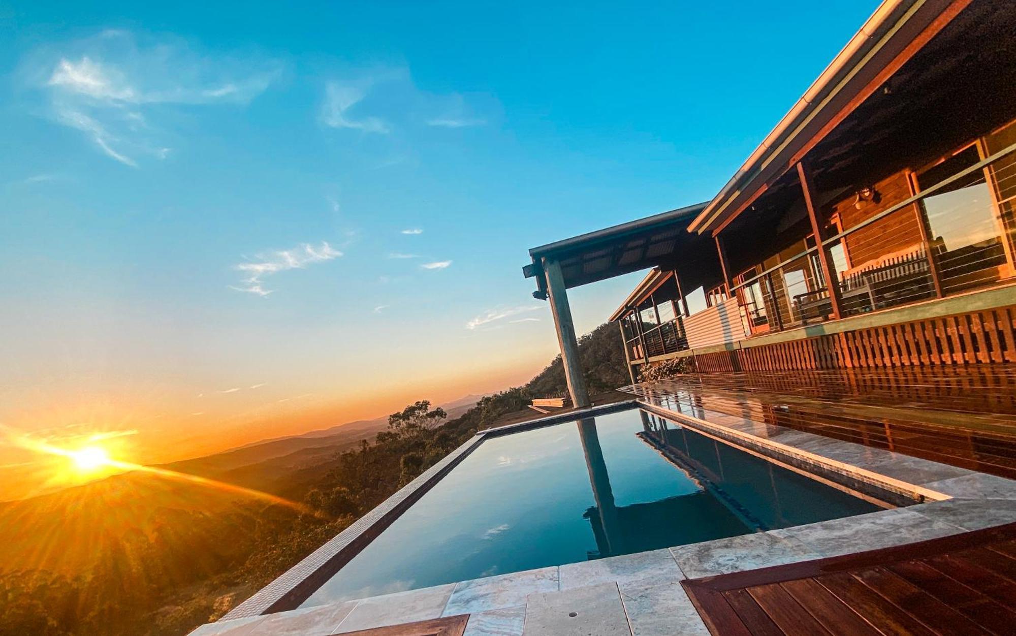Holiday home Luxurious Hinterland Retreat Heated Pool Gold Coast Hinterland Near Lamington National Park & O'reilly's Valley Vineyard